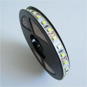 Taśma LED 600 9,6W barwa neutralna 5m - EC79576