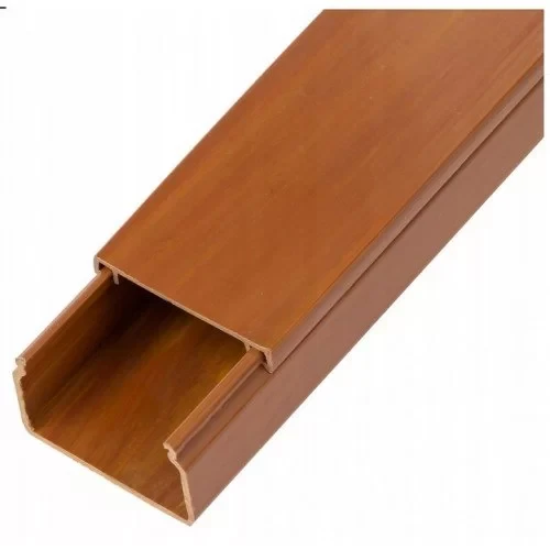 Listwa instalacyjna kanał kablowy 32x30 cm w kolorze ciemnego brązu, o długości 2 m, leżąca na boku, z widocznym otwartym wnętrzem, przeznaczona do ukrywania kabli.