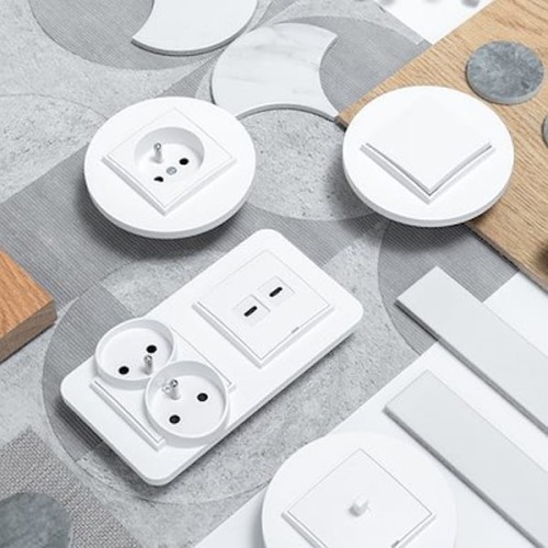 Karlik MINI Ramka pojedyncza okrągła biały mat – 25MRTO-1