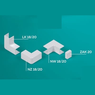 Zakończenie ZAK 20 w kolorze białym, widoczne w zestawie z innymi elementami: LK 18/20, NZ 18/20 i NW 18/20. Produkt ma kształt prostokątny, z wyraźnymi krawędziami, umieszczony na jednolitym tle.