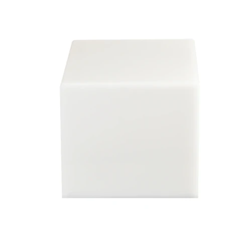 Klosz do lampy New York Goldlux 308412 w białym kolorze, prostokątny, gładki, matowy. Ujęcie frontalne, produkt leżący na jednolitym tle. Idealny do nowoczesnych aranżacji oświetleniowych.