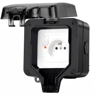 Gniazdo hermetyczne IP66 pojedyncze 16A 230V z wyłącznikiem czarne