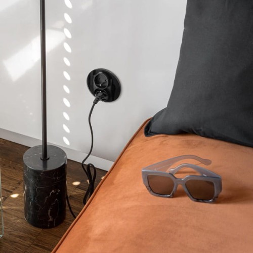 Karlik ICON Gniazdo podwójne z uziemieniem i przesłonami czarne - 12IGPR-2ZP