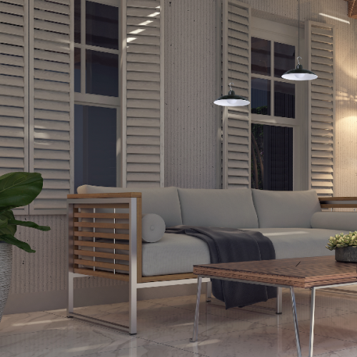 Lampa solarna wisząca SATURN 6W w neutralnym kolorze, zamontowana nad meblami ogrodowymi. Okrągła, minimalistyczna forma z metalowym wykończeniem, w tle widoczne okna i roślinność, na jasnym tle.