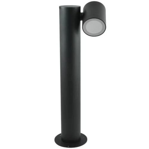 Stojąca lampa ogrodowa PINO GU10 o wysokości 44 cm w kolorze czarnym. Produkt ma cylindryczny kształt z okrągłą głowicą, która umożliwia regulację kierunku światła. Ustawiona na podstawie z widocznymi otworami montażowymi.