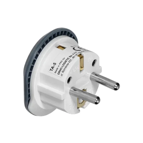 Adapter podróżny EU 230V 13A z wtyczką europejską (typ E/F). Widoczny z boku, w kolorze białym z szarym wykończeniem. Posiada dwa metalowe bolce oraz oznaczenia na obudowie, w tym informacje o napięciu i prądzie.